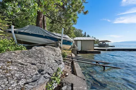 Exterior - 338 Flathead Lodge Rd, Bigfork, MT 59911 photo 3 of 22