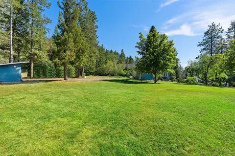 Exterior - 338 Flathead Lodge Rd, Bigfork, MT 59911 photo 14 of 22