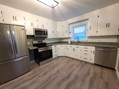 Kitchen - 105 2nd Ave NW, Dutton, MT 59433 photo 2 of 4