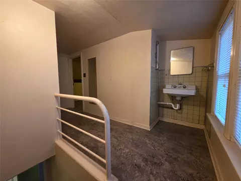 Entry Way - 105 2nd Ave NW, Dutton, MT 59433 photo 6 of 9