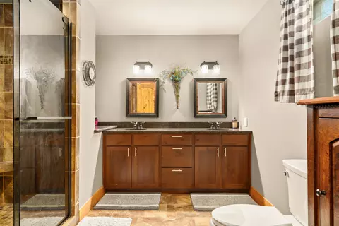Bath - 2727 Buffalo Trail Rd, Molt, MT 59057 photo 1 of 4