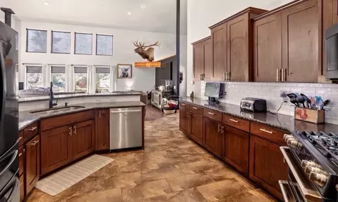 Kitchen - 2727 Buffalo Trail Rd, Molt, MT 59057 photo 2 of 2