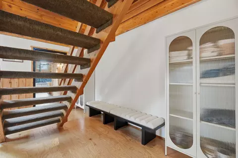 Entry Way - 217 Lower Rainbow Rd, Bozeman, MT 59718 photo 8 of 10