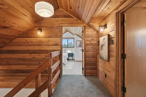 Entry Way - 217 Lower Rainbow Rd, Bozeman, MT 59718 photo 9 of 10