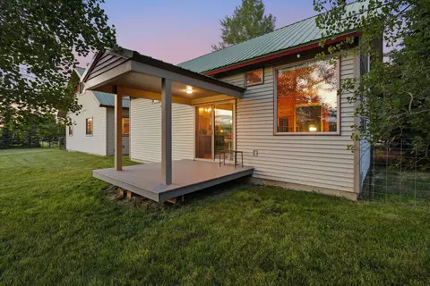 Exterior - 217 Lower Rainbow Rd, Bozeman, MT 59718 photo 2 of 19