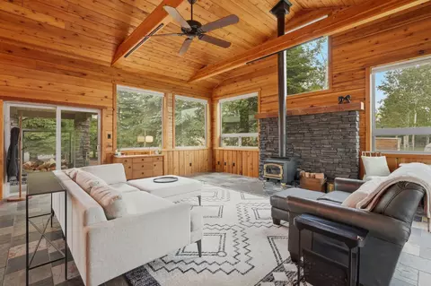 Living - 217 Lower Rainbow Rd, Bozeman, MT 59718 photo 3 of 10