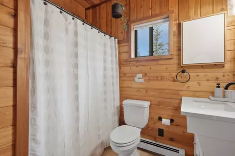 Bath - 217 Lower Rainbow Rd, Bozeman, MT 59718 photo 1 of 8