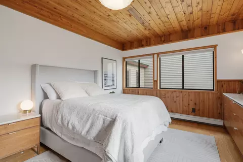 Bedroom - 217 Lower Rainbow Rd, Bozeman, MT 59718 photo 3 of 7