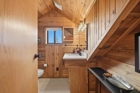 Bath - 217 Lower Rainbow Rd, Bozeman, MT 59718 photo 6 of 8