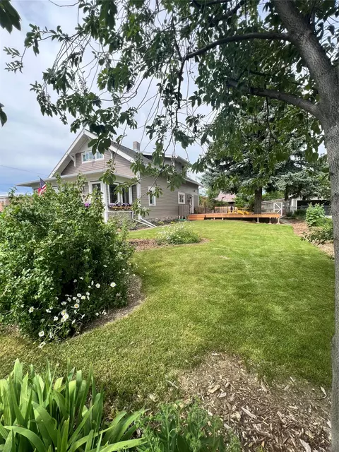 Exterior - 724 4th St, Valier, MT 59486 photo 3 of 17