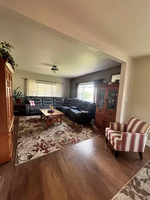 Living - 724 4th St, Valier, MT 59486 photo 1 of 2
