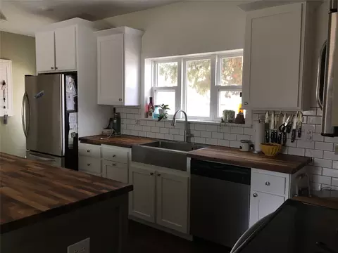 Kitchen - 724 4th St, Valier, MT 59486 photo 4 of 8