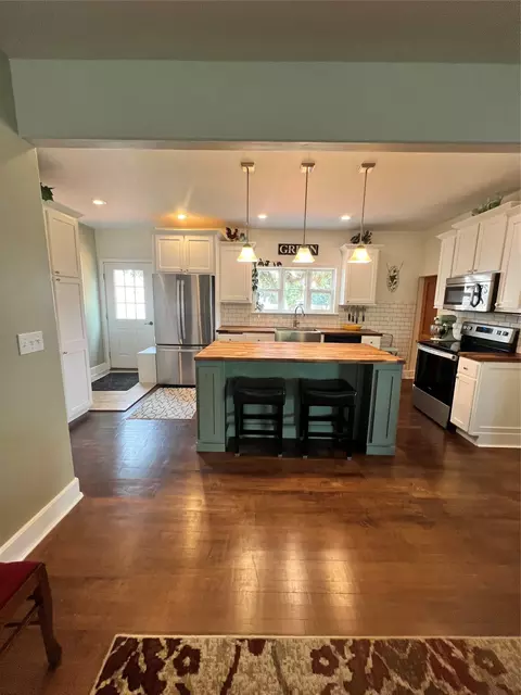 Kitchen - 724 4th St, Valier, MT 59486 photo 1 of 8