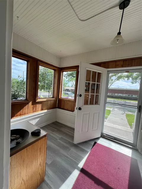 Exterior - 724 4th St, Valier, MT 59486 photo 5 of 17