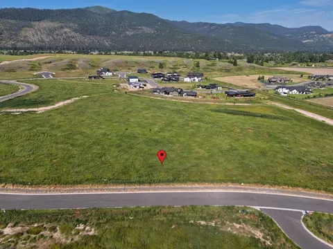9739 Royal Coachman Dr, Missoula, MT 59808