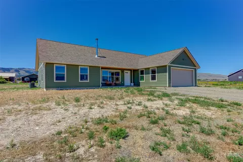 Exterior - 11 Ashley Dr, Townsend, MT 59644 photo 3 of 11