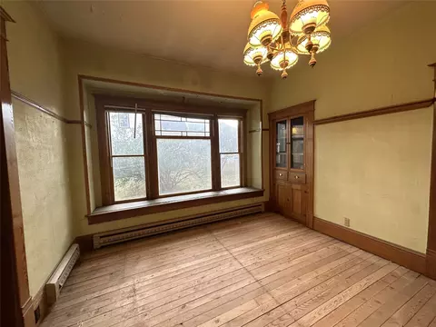 Living - 509 1st Ave E, Eureka, MT 59917 photo 1 of 3