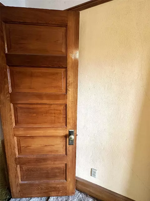 Entry Way - 509 1st Ave E, Eureka, MT 59917 photo 9 of 12
