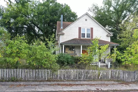 Exterior - 509 1st Ave E, Eureka, MT 59917 photo 5 of 16