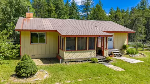 300 Spencer Hill Dr, Whitefish, MT 59937