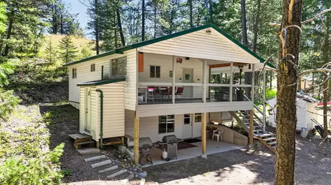 100 Pine Bay Dr, Rexford, MT 59930