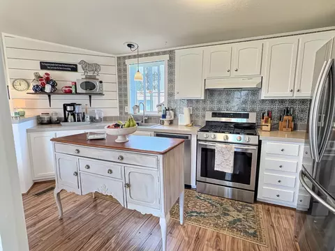110 Evergreen Dr, Kalispell, MT 59901 photo 1