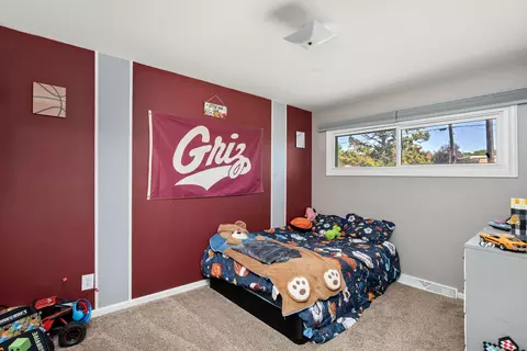 Bedroom - 625 Riverview Dr E, Great Falls, MT 59404 photo 5 of 10