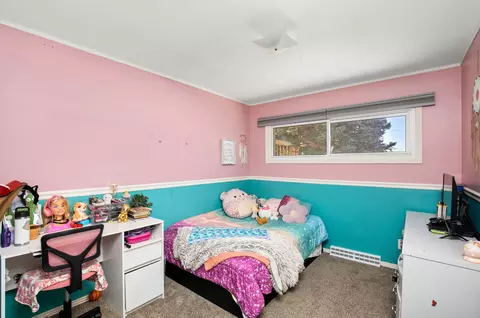 Bedroom - 625 Riverview Dr E, Great Falls, MT 59404 photo 1 of 10