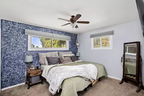 Bedroom - 625 Riverview Dr E, Great Falls, MT 59404 photo 3 of 10
