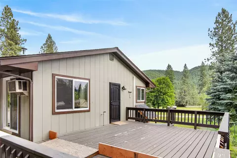 Exterior - 421 Warren Rd, Libby, MT 59923 photo 4 of 12
