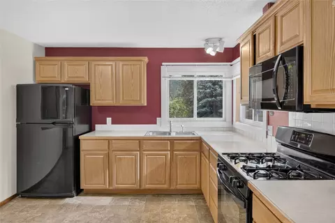 Kitchen - 421 Warren Rd, Libby, MT 59923 photo 3 of 3