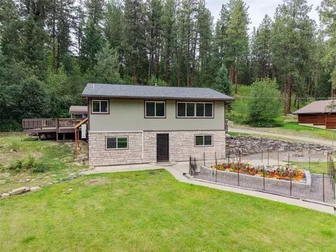 Exterior - 421 Warren Rd, Libby, MT 59923 photo 11 of 12
