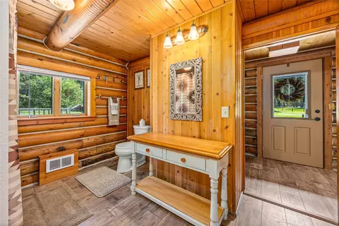 Entry Way - 9786 W Fork Rd, Darby, MT 59829 photo 3 of 4