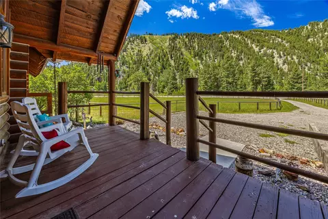 Exterior - 9786 W Fork Rd, Darby, MT 59829 photo 2 of 13