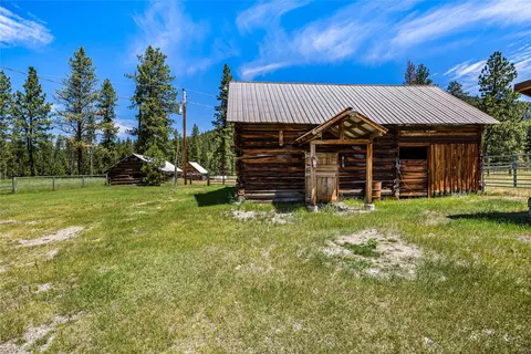 Exterior - 9786 W Fork Rd, Darby, MT 59829 photo 8 of 13