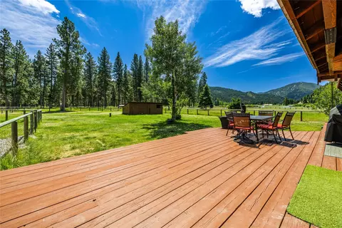 Exterior - 9786 W Fork Rd, Darby, MT 59829 photo 4 of 13