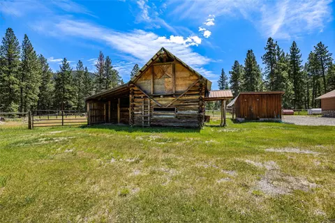 Exterior - 9786 W Fork Rd, Darby, MT 59829 photo 7 of 13