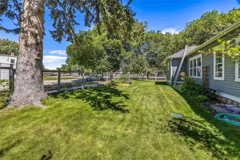 Exterior - 403 S 7th St, Hamilton, MT 59840 photo 10 of 12