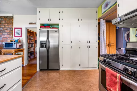 Kitchen - 403 S 7th St, Hamilton, MT 59840 photo 1 of 2