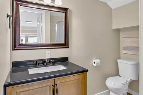 Bath - 322 Nevada Ave, Libby, MT 59923 photo 2 of 3