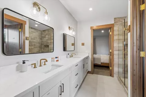 Bath - 40 Crooked Stick Way, Eureka, MT 59917 photo 4 of 5