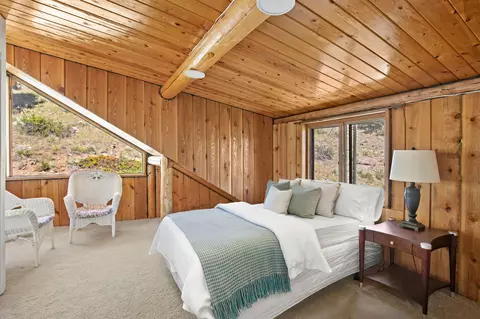 Bedroom - 47 Scenic Valley Ln, Cascade, MT 59421 photo 3 of 7