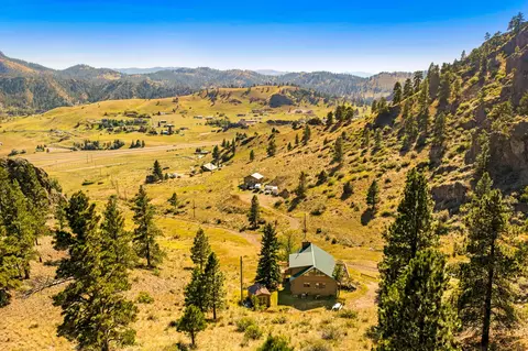 View/Area - 47 Scenic Valley Ln, Cascade, MT 59421 photo 2 of 9