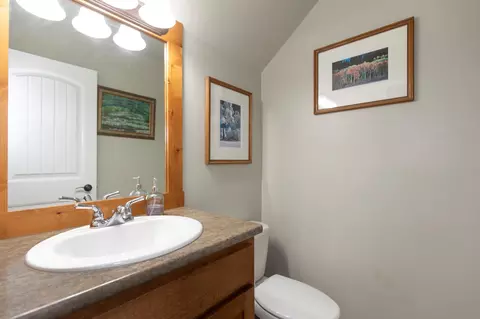 Bath - 120 Tailfeather Ln #C, Bozeman, MT 59718 photo 3 of 6
