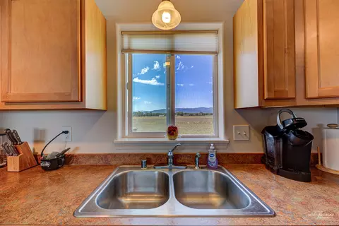 Kitchen - 5334 Glacier Point Loop, Helena, MT 59602 photo 4 of 4