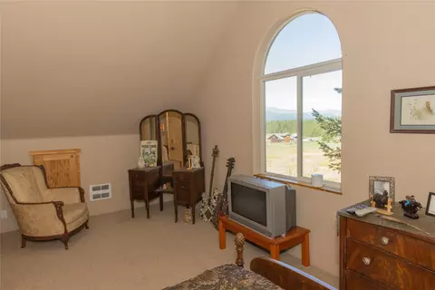 Bedroom - 673 Elijah Dr, Libby, MT 59923 photo 5 of 8