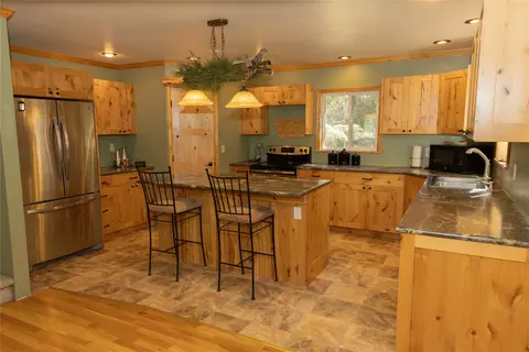 Kitchen - 673 Elijah Dr, Libby, MT 59923 photo 1 of 2