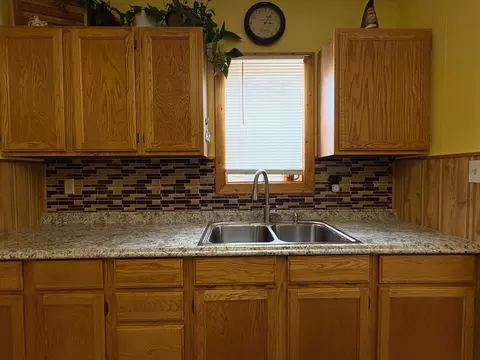 Kitchen - 1136 E Glendale St, Dillon, MT 59725 photo 2 of 4