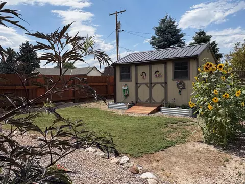 Exterior - 1136 E Glendale St, Dillon, MT 59725 photo 8 of 21