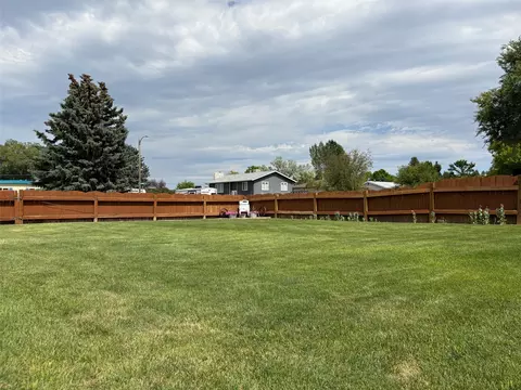 Exterior - 1136 E Glendale St, Dillon, MT 59725 photo 12 of 21